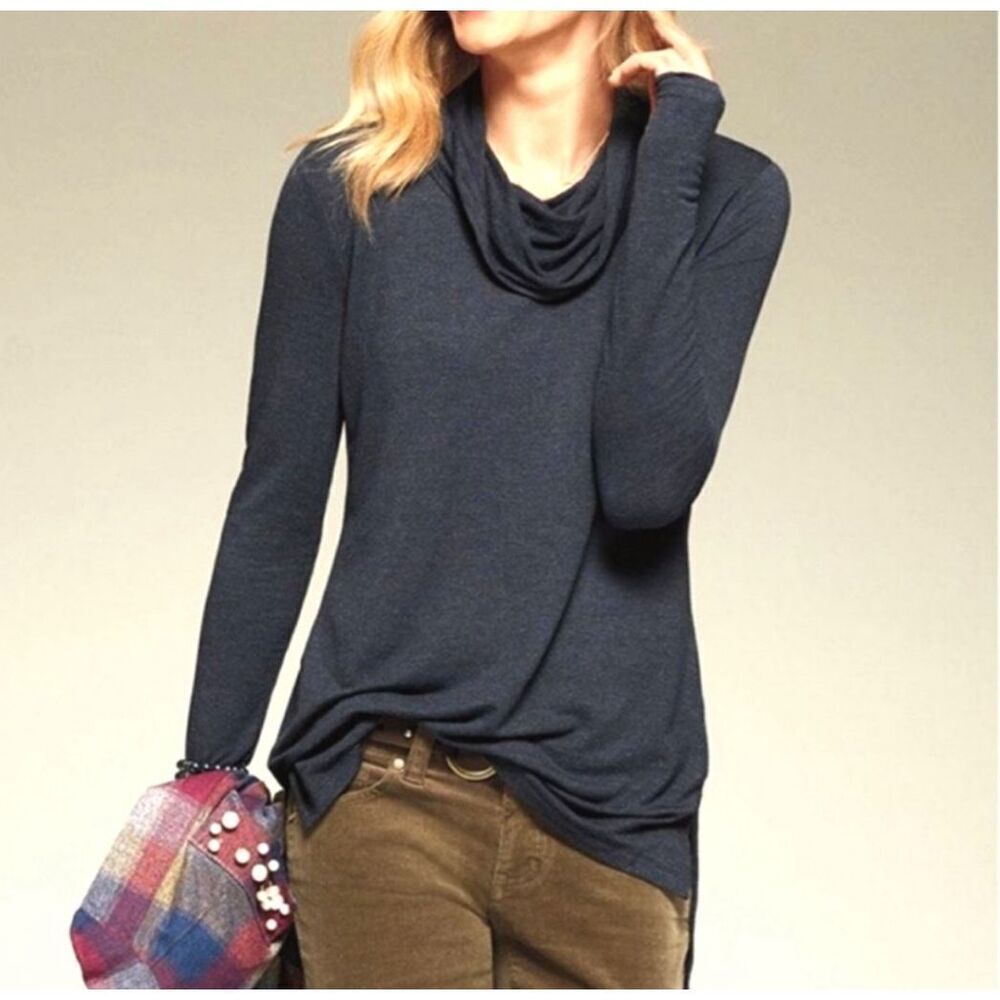 CAbi cowl neck gray knit classic comfortable M tunic
